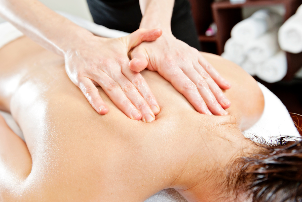 Read more about the article Swedish Massage Myths: Separating Fact from Fiction